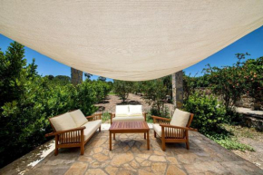 Magnificent House with Jacuzzi and Shared Pool in Bodrum